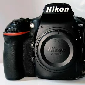 Nikon D 810