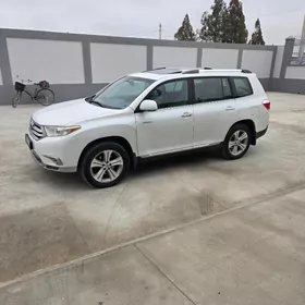 Toyota Highlander 2013