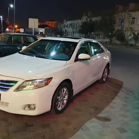 Toyota Camry 2010