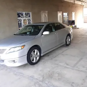 Toyota Camry 2011