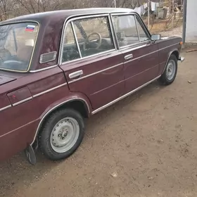 Lada 2103 1980