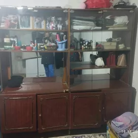 Советский сервант