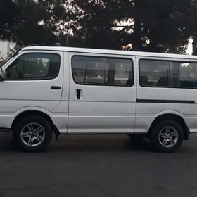 Toyota Hiace 1998