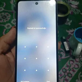 телефон Техно128