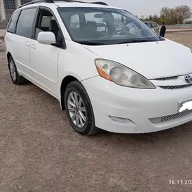 Toyota Sienna 2007