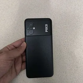 Poco M5