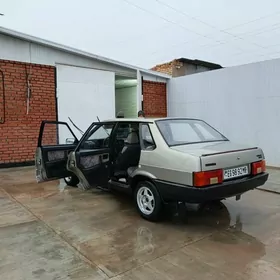 Lada 21099 2001