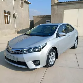 Toyota Camry 2015
