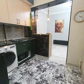 Гаудан Б 3 комнатная 4/4 этаж