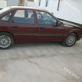 Opel Vectra 1992