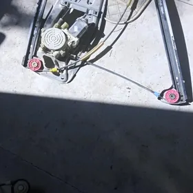 е39 бмв стекло подъемник