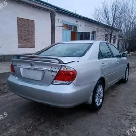 Toyota Camry 2005