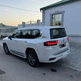 Toyota Land Cruiser 2023