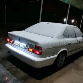 BMW 525 1989