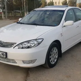 Toyota Camry 2005