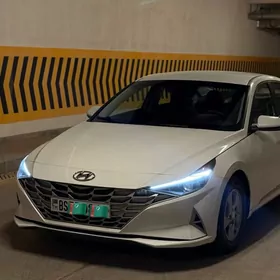 Hyundai Elantra 2021