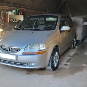 Daewoo Kalos 2002