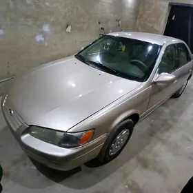 Toyota Camry 1997