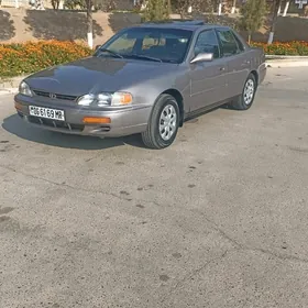 Toyota Camry 1993