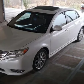 Toyota Avalon 2012