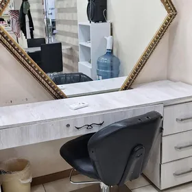 11mkr salona byr gyz gerek