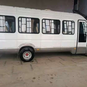 Mitsubishi Fuso Rosa 2006