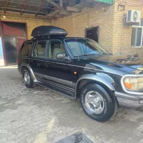 Ford Explorer 1996