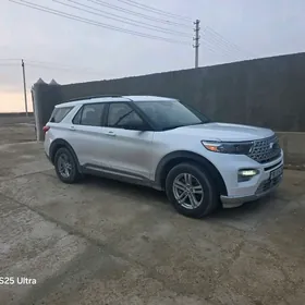 Ford Explorer 2022