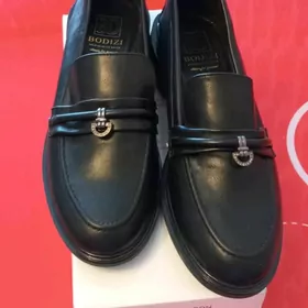 Туфли новые 40 р