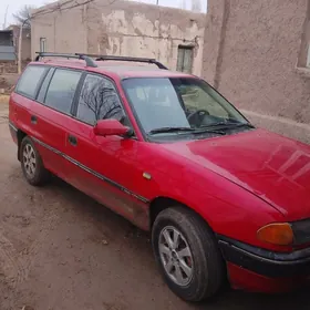 Opel Astra 1995