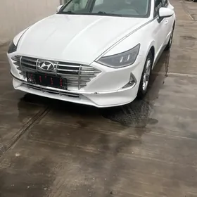 Hyundai Sonata 2020