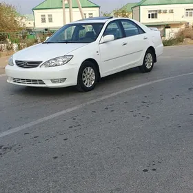 Toyota Camry 2005