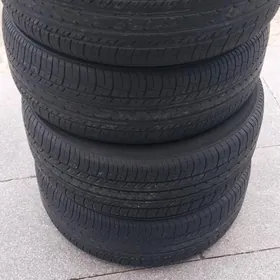 yokahama 215 55 17 4 şt