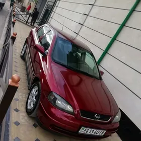 Opel Astra 1999