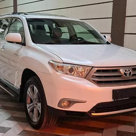 Toyota Highlander 2012