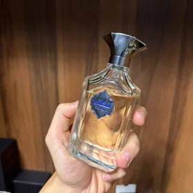 Arabian oud Sultani