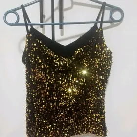 Топ с пайетками