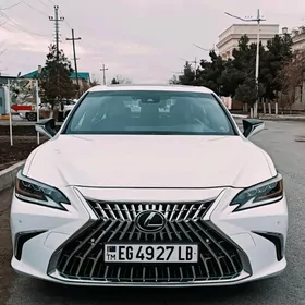 Lexus ES 350 2022