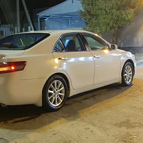 Toyota Camry 2010