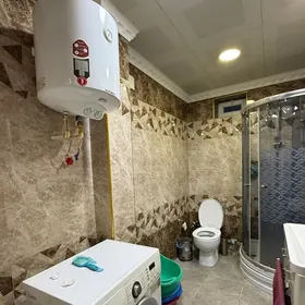 Ким район 2 к 3/1 этаж 52м2