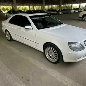 Mercedes-Benz S-Class 2002