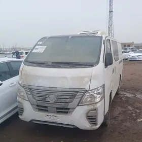 Nissan Urvan 2021