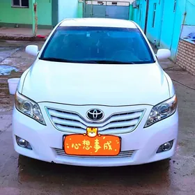 Toyota Camry 2010
