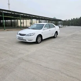 Toyota Camry 2004