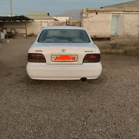 Toyota Avalon 1996