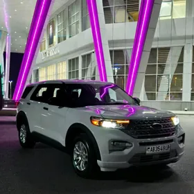Ford Explorer 2020