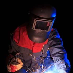 Kebşirleýji gözleýäris