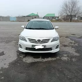 Toyota Corolla 2013
