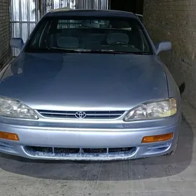 Toyota Camry 1995