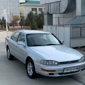 Toyota Camry 1993